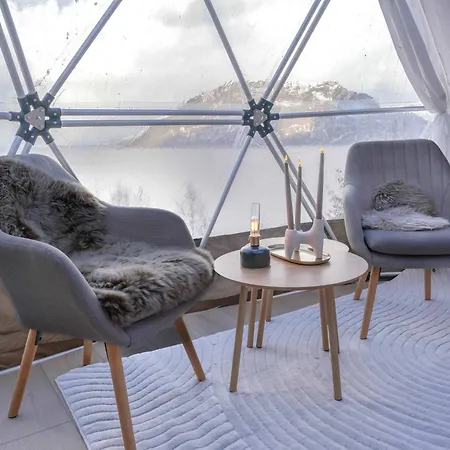 Quinzee Nupen - Pure & Private Retreat Kafjord (Finnmark)