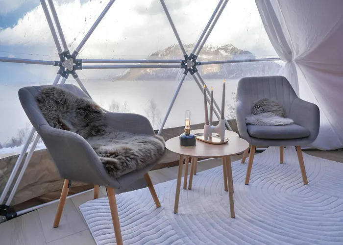 Quinzee Nupen - Pure & Private Retreat Kafjord (Finnmark)