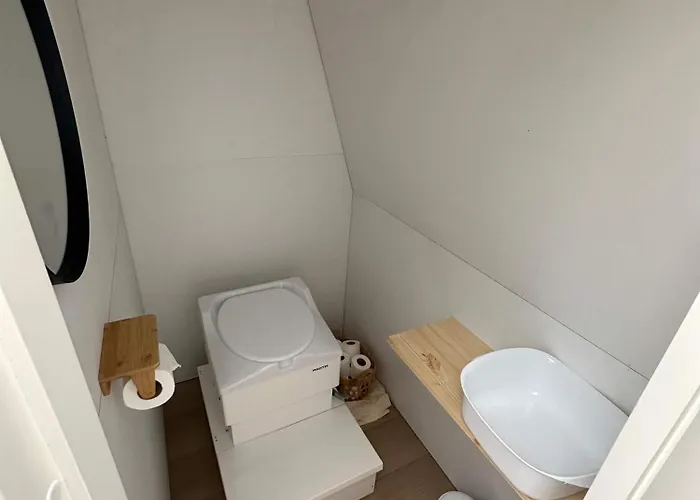 Quinzee Nupen - Pure & Private Retreat Glamping Kafjord (Finnmark)